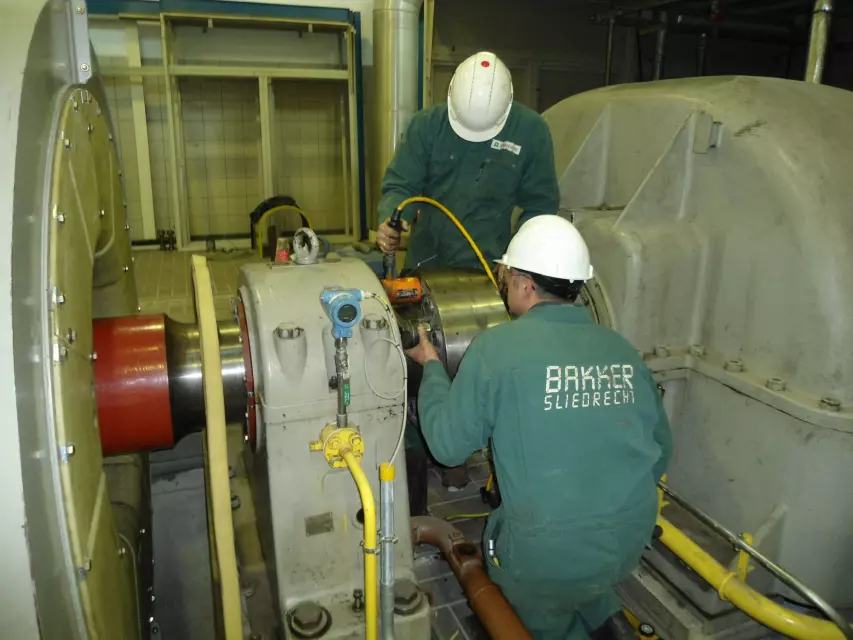 Replica 15 MW generator